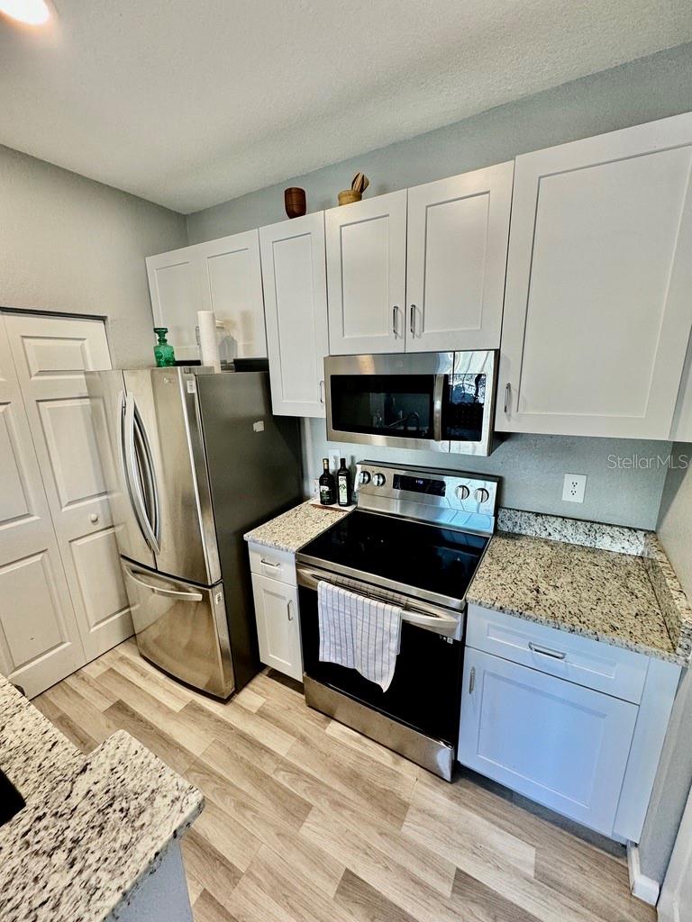 Image 10 of 26 For 2652 Robert Trent Jones Drive 525