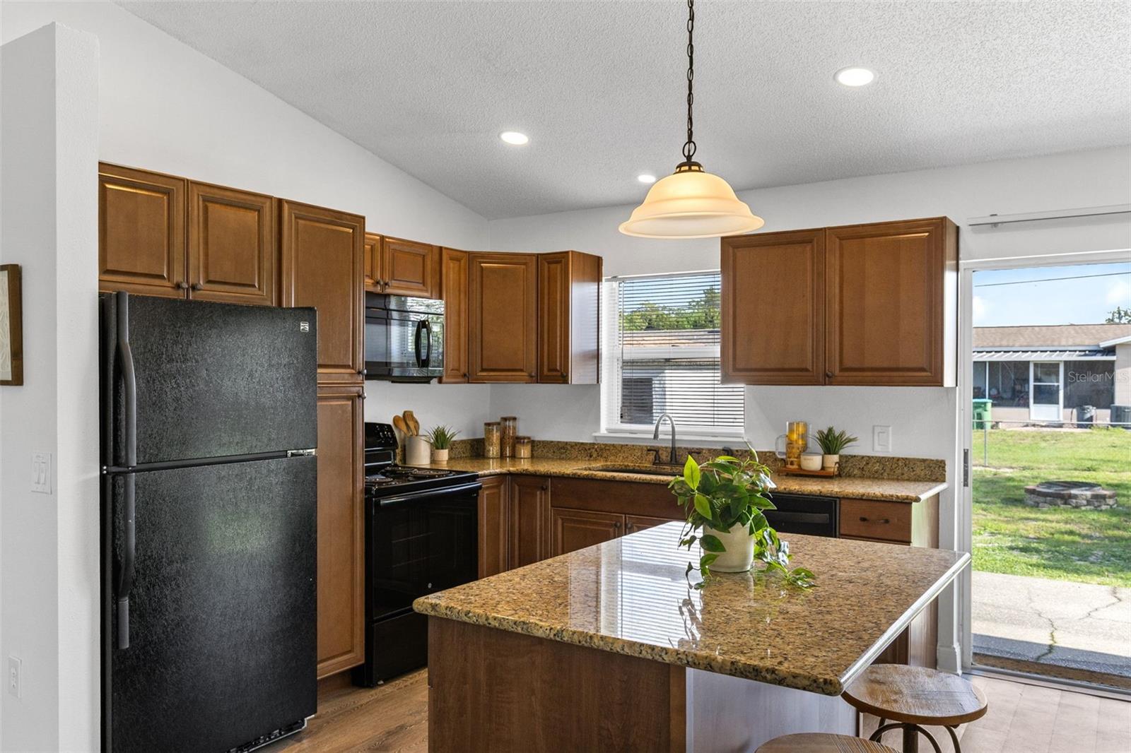 Image 6 of 31 For 3024 Kirkland Street