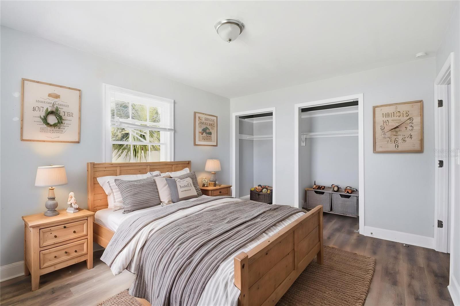 Image 10 of 51 For 2513 16th Avenue W