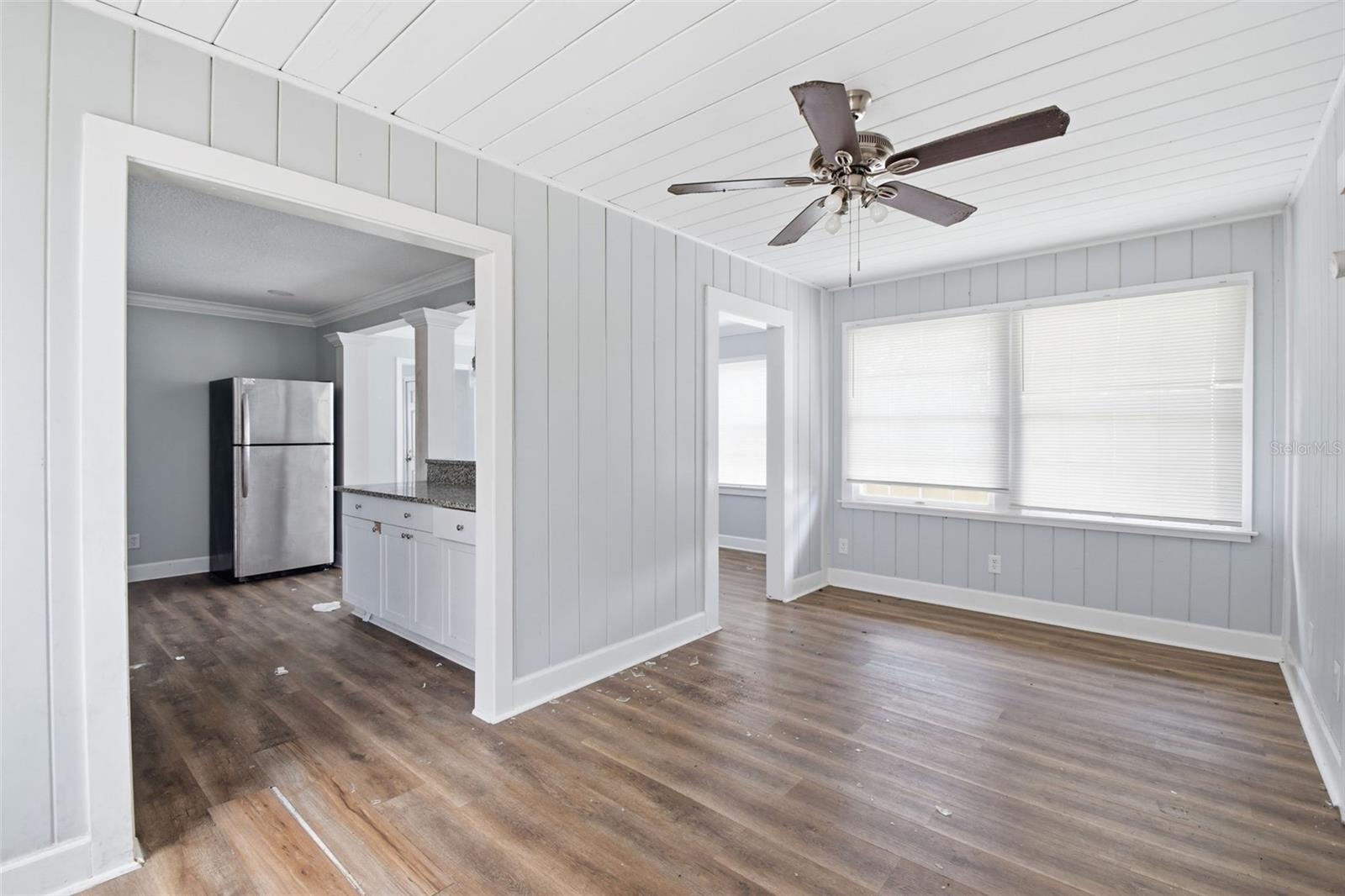 Image 13 of 51 For 2513 16th Avenue W