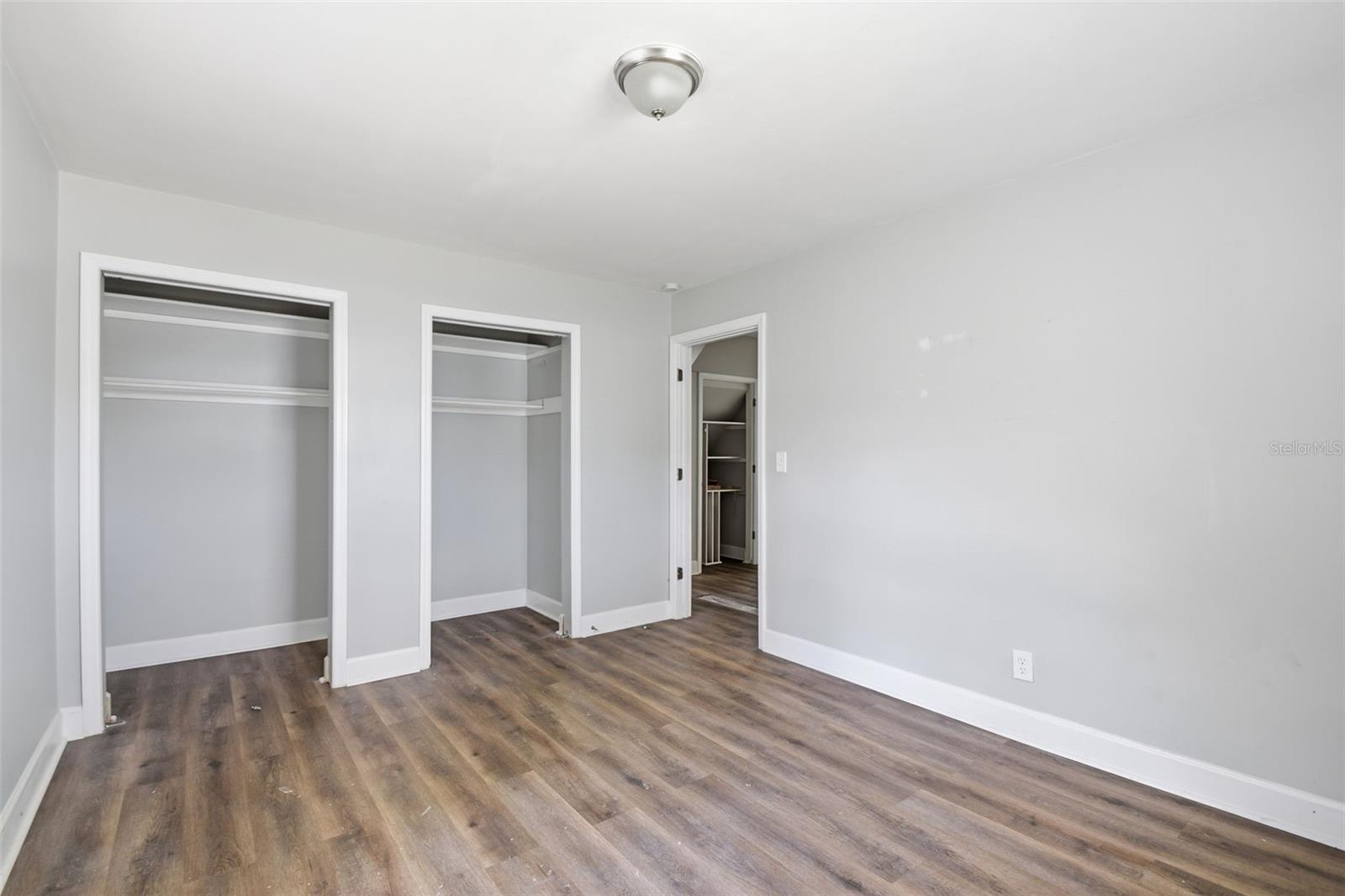 Image 35 of 51 For 2513 16th Avenue W