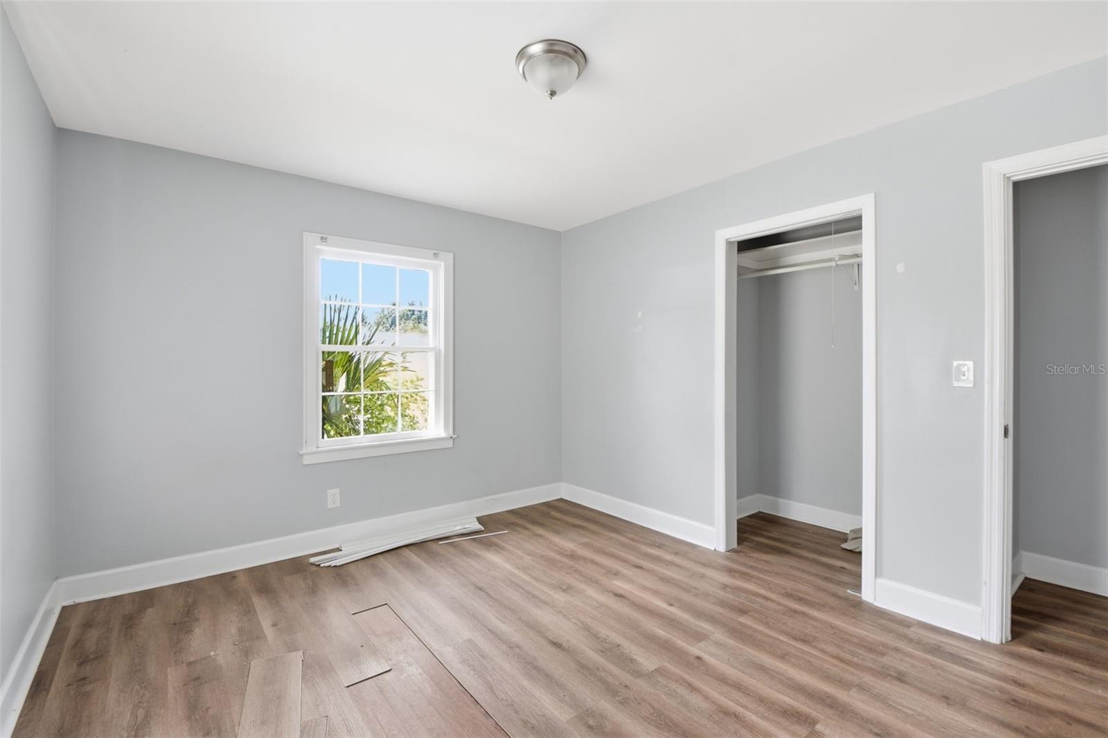 Image 38 of 51 For 2513 16th Avenue W