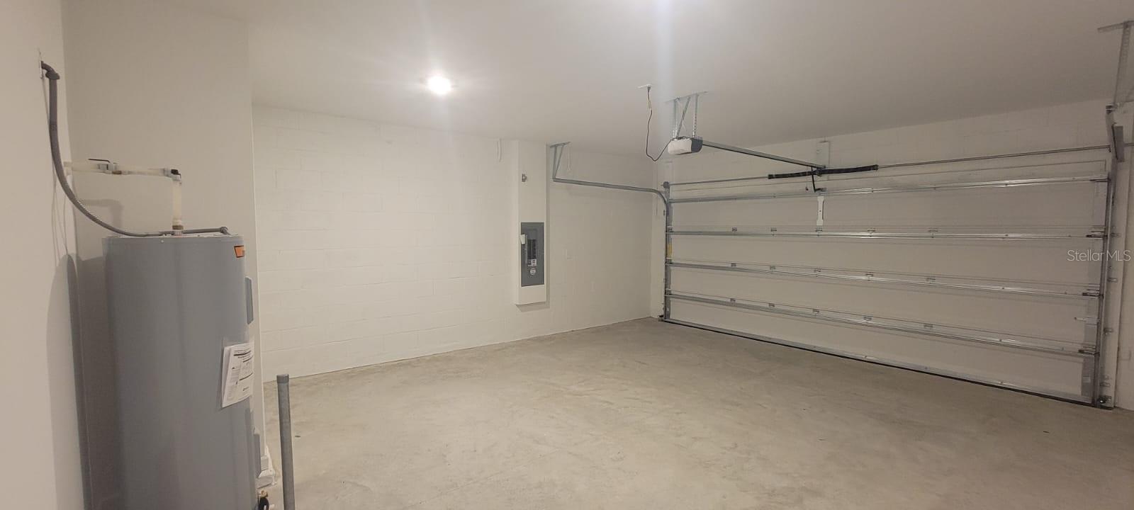 Image 9 of 33 For 3602 Hardman Drive