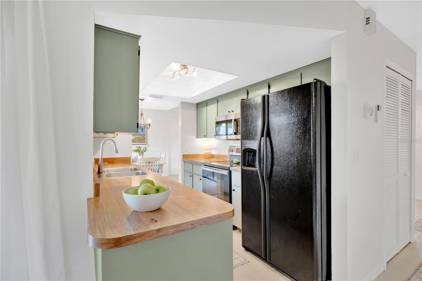 Image 12 of 38 For 1797 Pam Circle