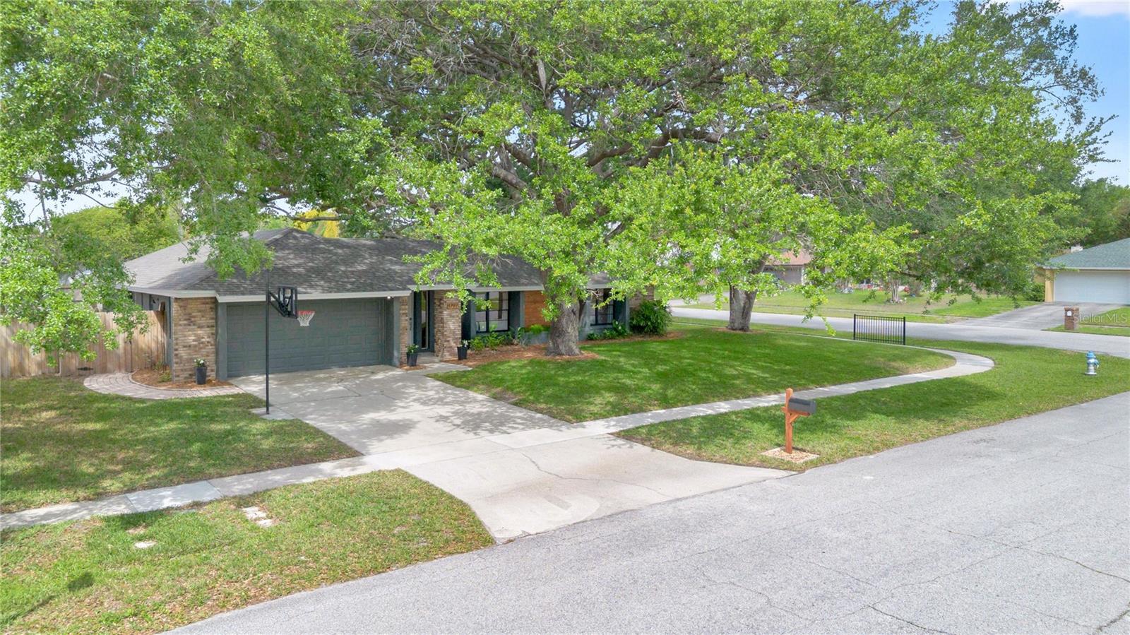 Image 33 of 38 For 1797 Pam Circle