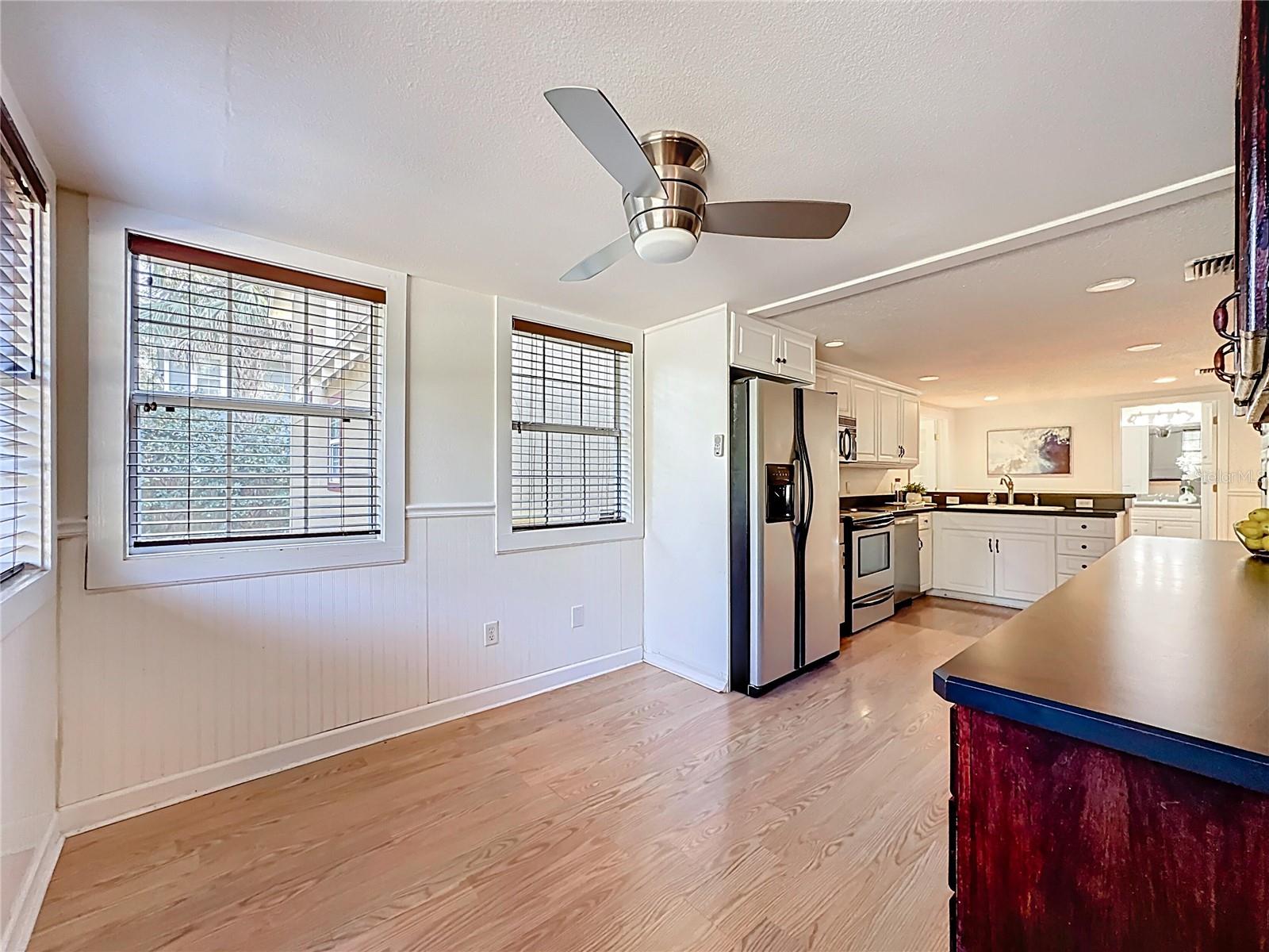 Image 47 of 78 For 1148 Grandview Street