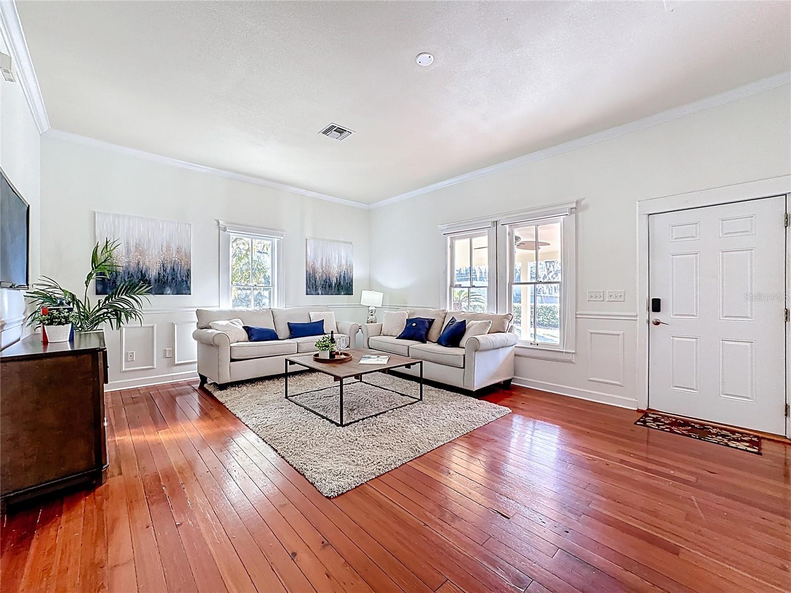 Image 65 of 78 For 1148 Grandview Street