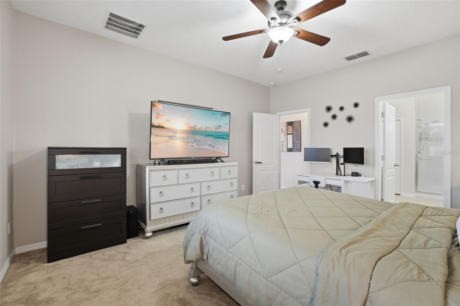 Image 18 of 35 For 3933 Wind Dancer Circle