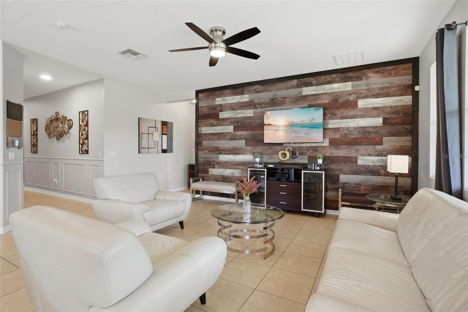 Image 6 of 35 For 3933 Wind Dancer Circle