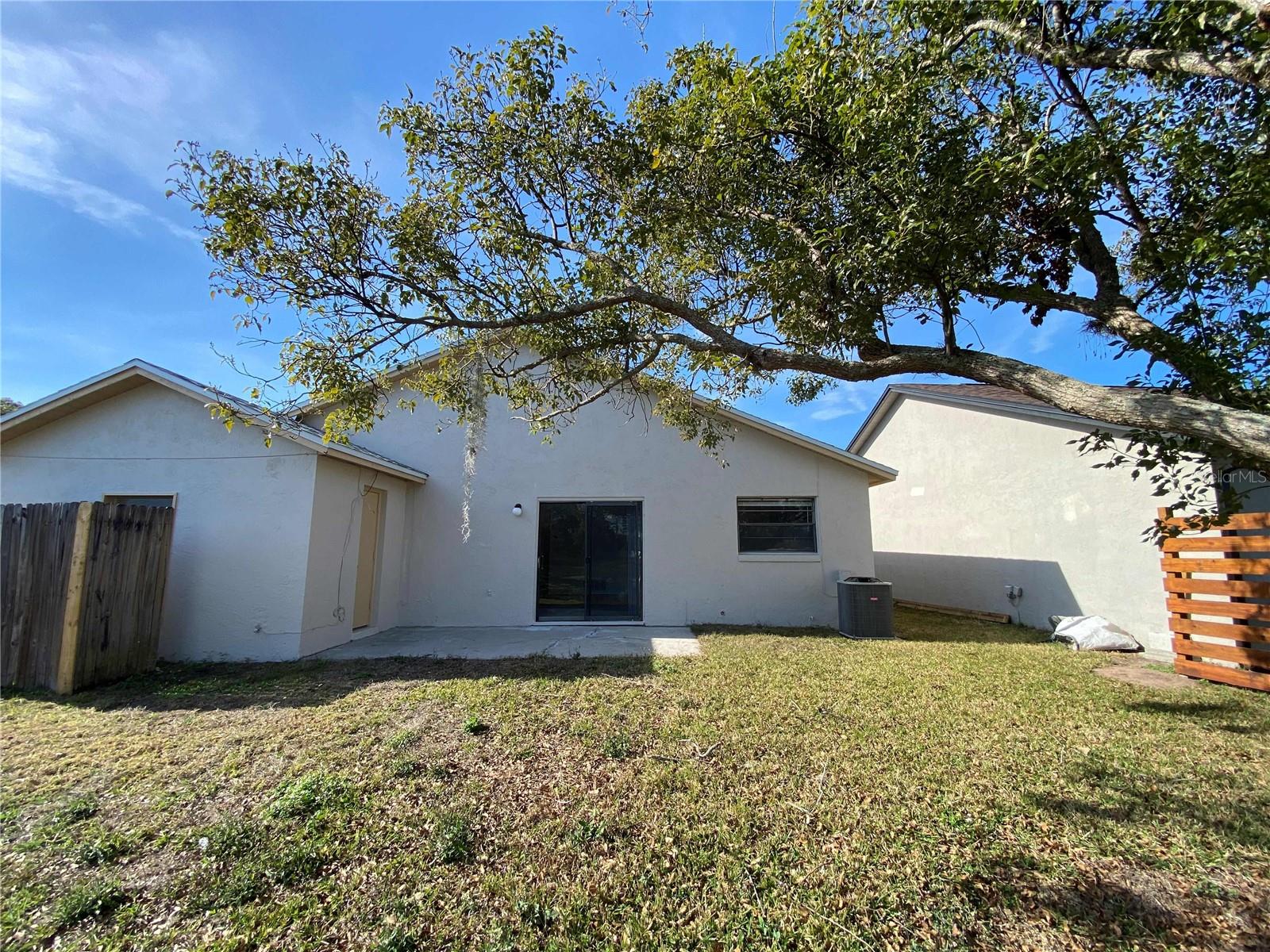 Image 14 of 16 For 1441 Bridlebrook Drive