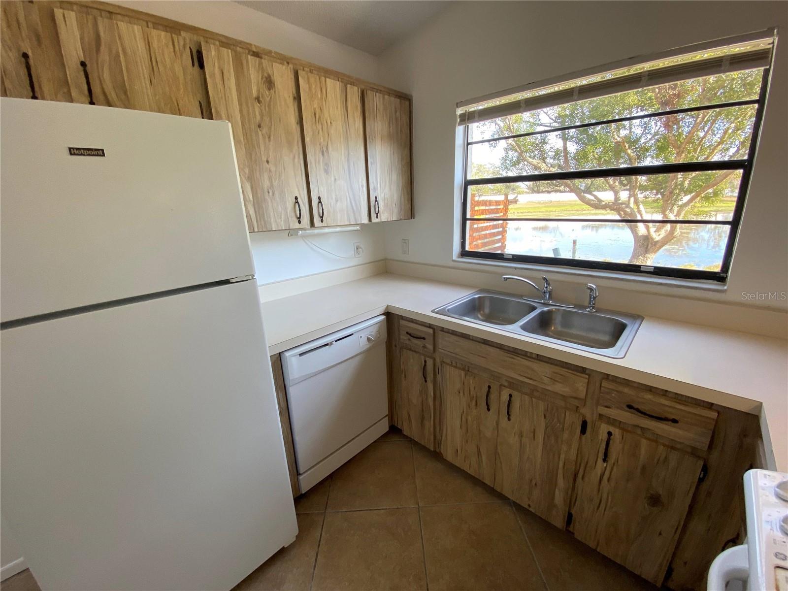 Image 6 of 16 For 1441 Bridlebrook Drive