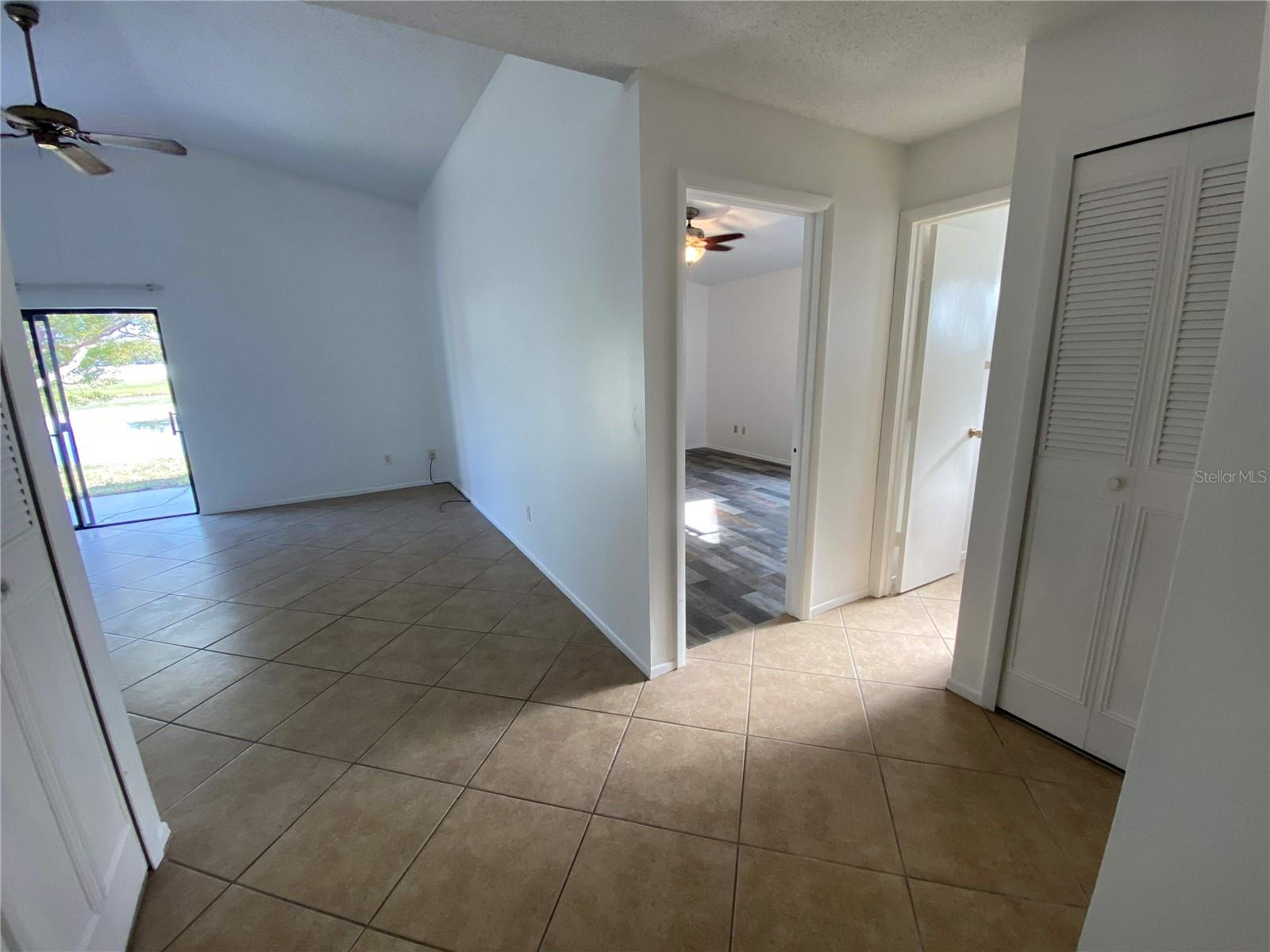 Image 7 of 16 For 1441 Bridlebrook Drive