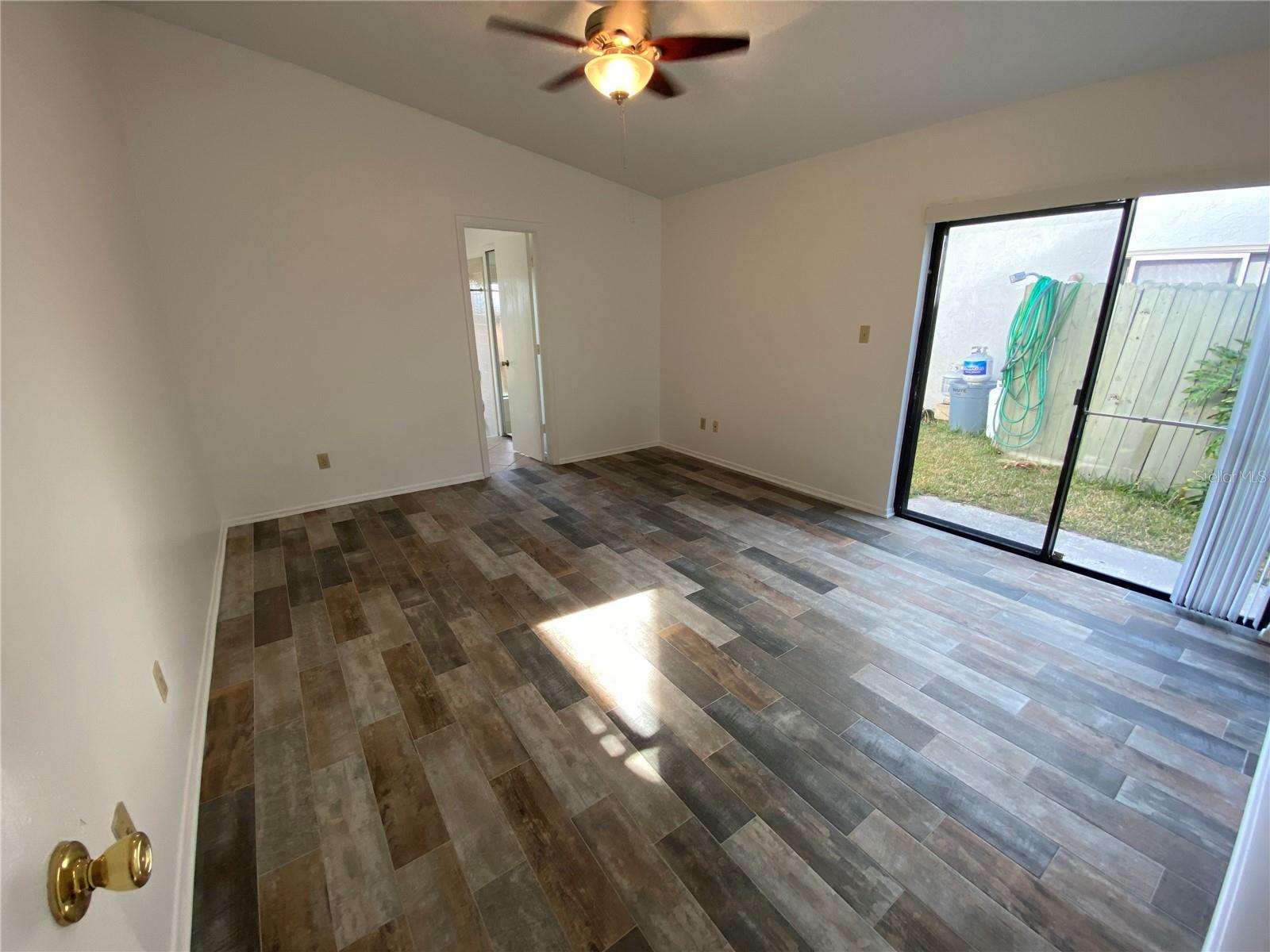 Image 8 of 16 For 1441 Bridlebrook Drive