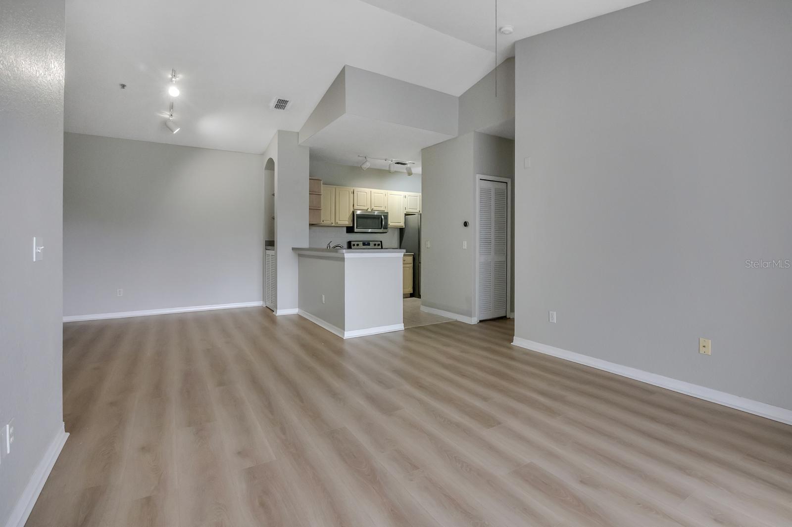 Image 3 of 29 For 2705 Maitland Crossing Way 303