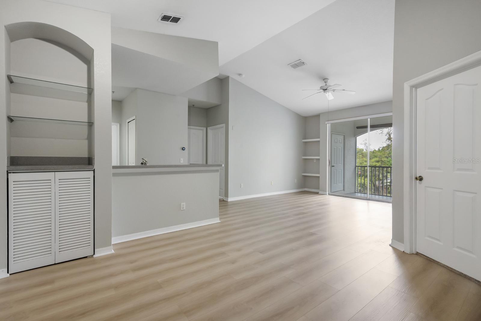 Image 5 of 29 For 2705 Maitland Crossing Way 303