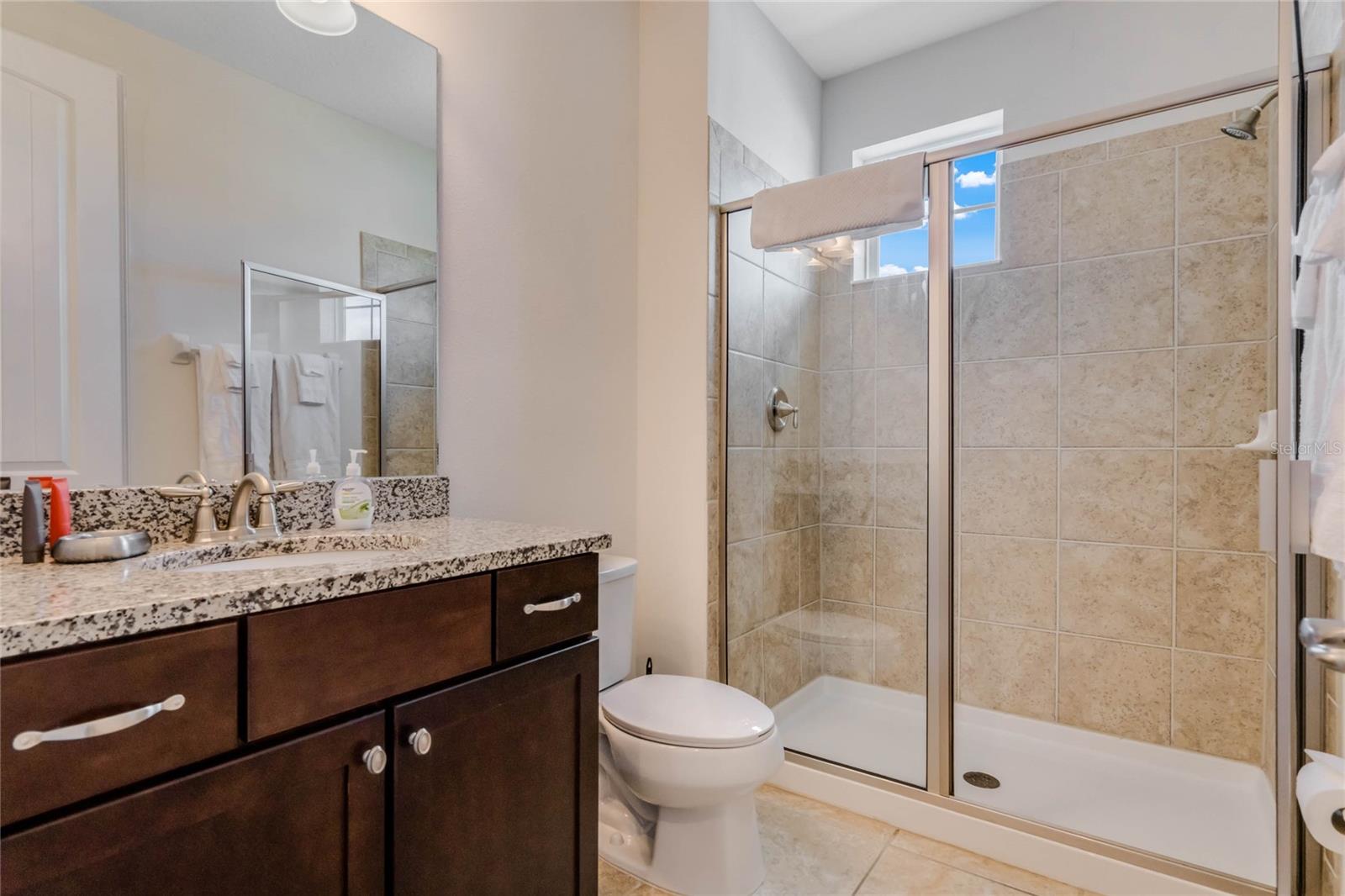 Image 8 of 80 For 7723 Graben Street