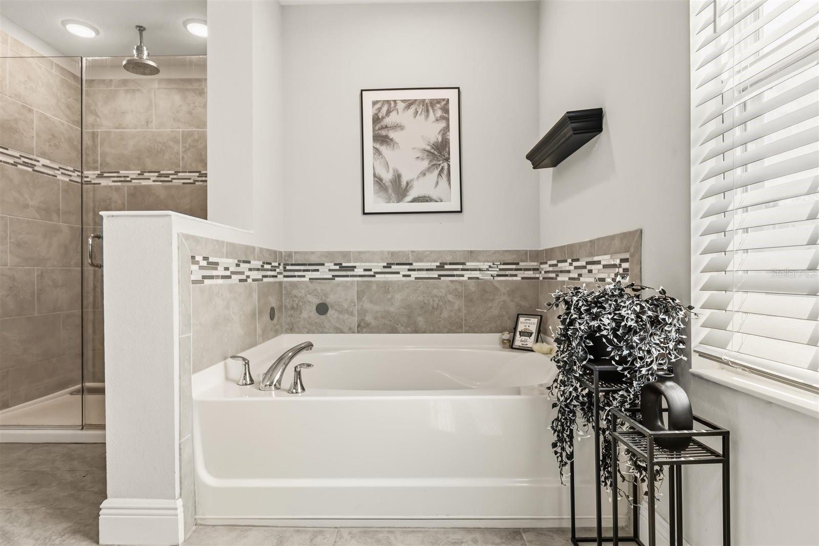 Image 22 of 56 For 9800 Late Way