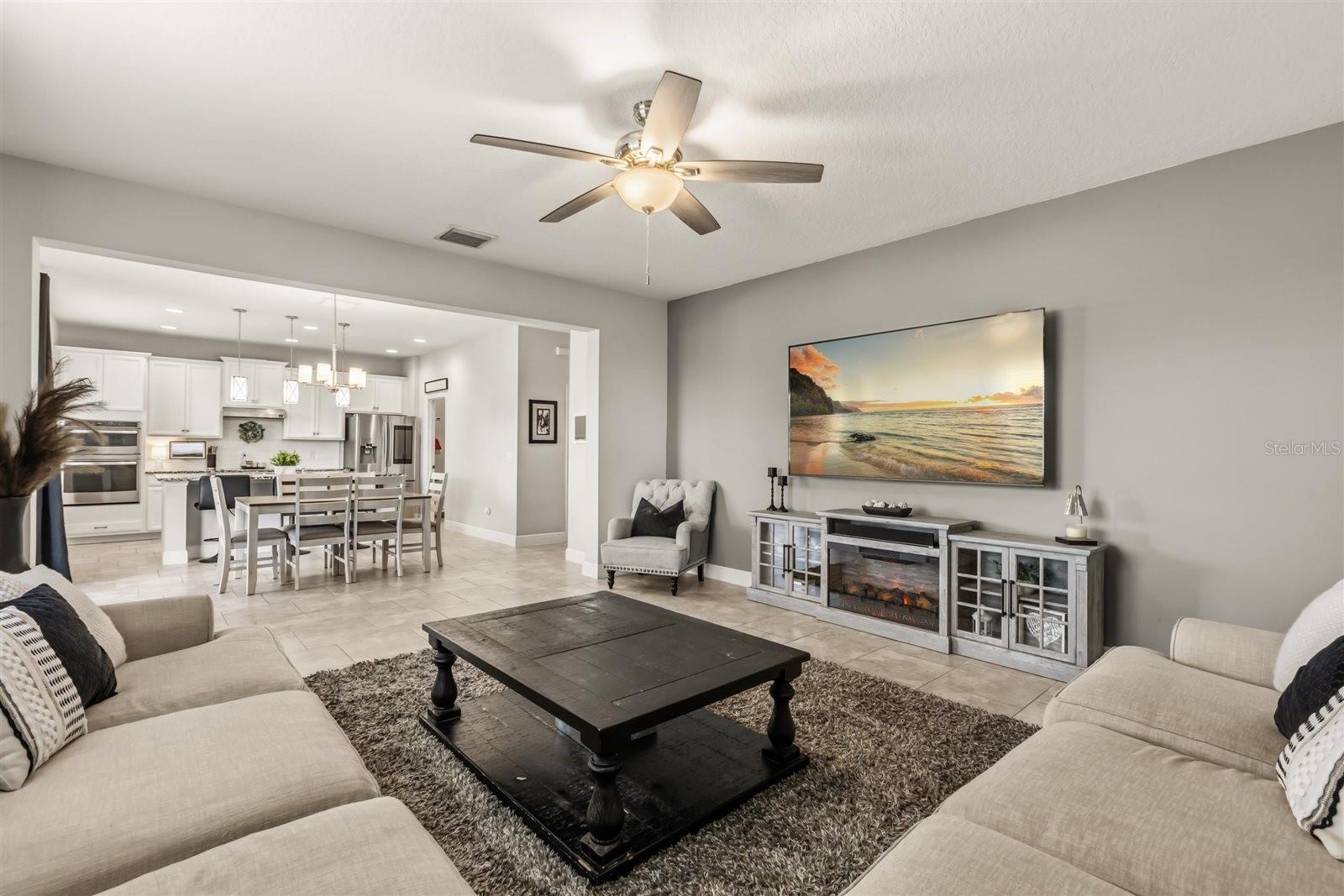 Image 3 of 56 For 9800 Late Way