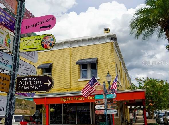 Image 22 of 27 For 8592 Oakstone Circle