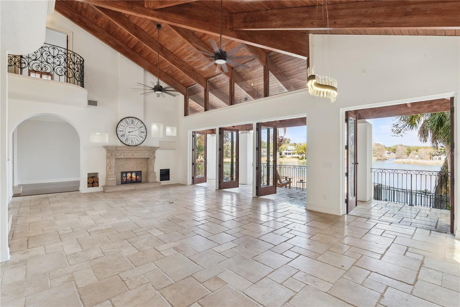 Image 10 of 71 For 629 Mariner Way