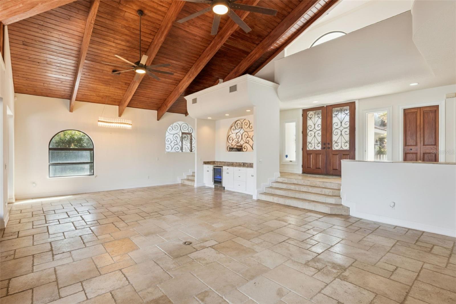 Image 13 of 71 For 629 Mariner Way