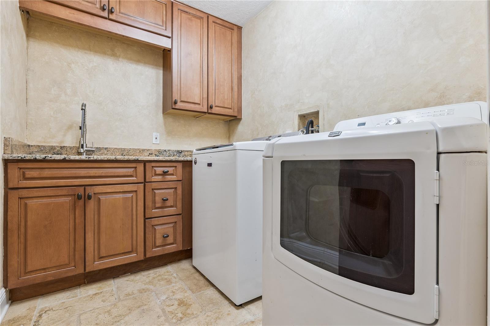 Image 22 of 71 For 629 Mariner Way