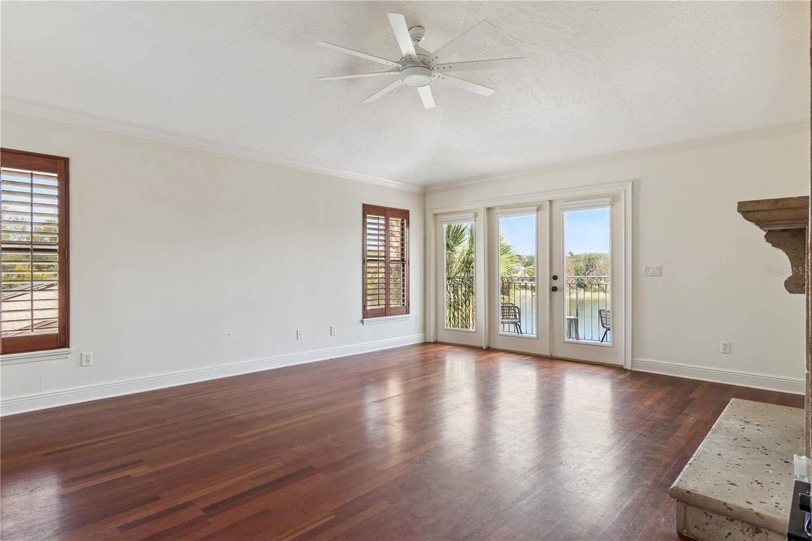 Image 36 of 71 For 629 Mariner Way