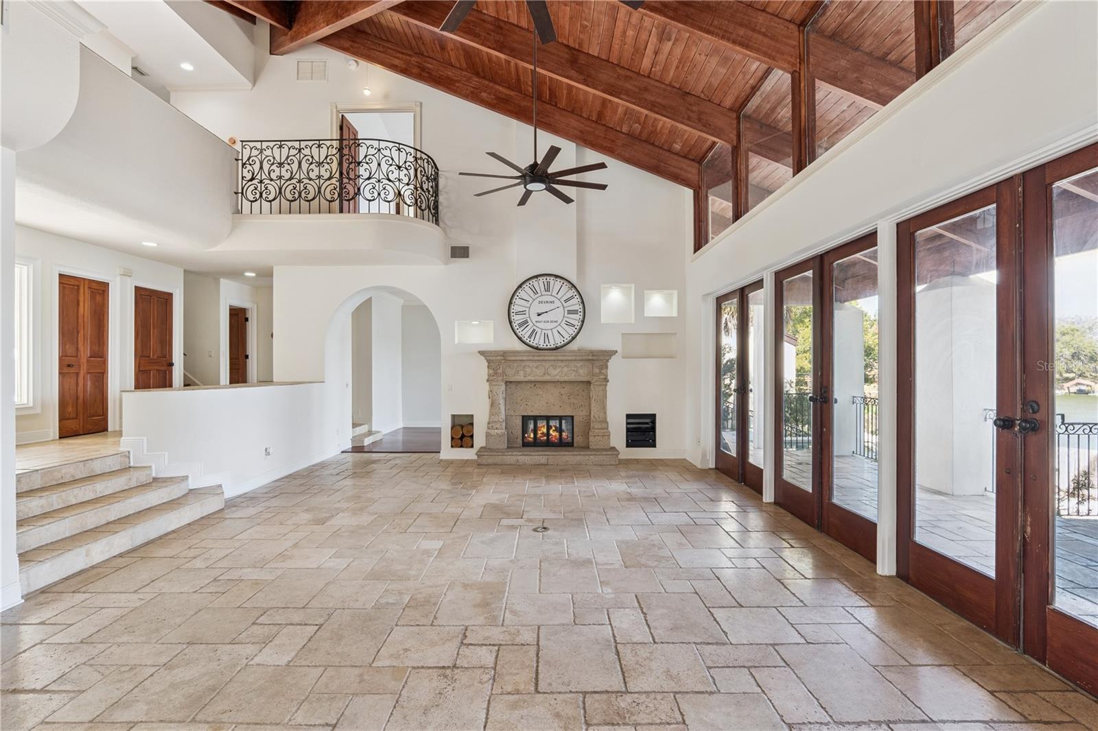 Image 6 of 71 For 629 Mariner Way