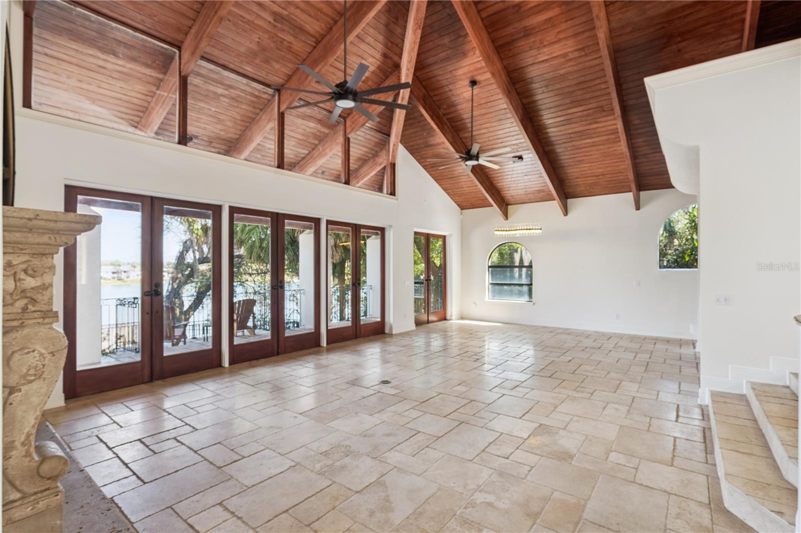 Image 9 of 71 For 629 Mariner Way