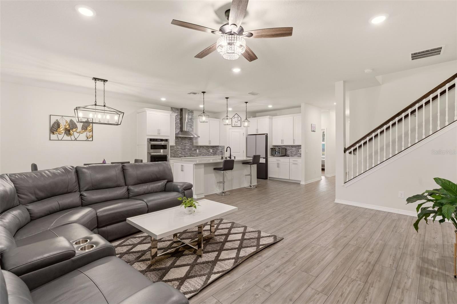 Image 15 of 34 For 4120 Rainfall Place