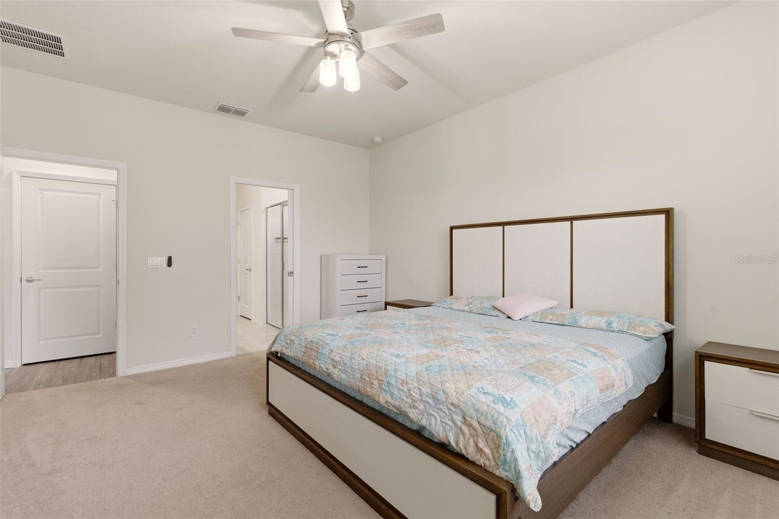 Image 19 of 34 For 4120 Rainfall Place