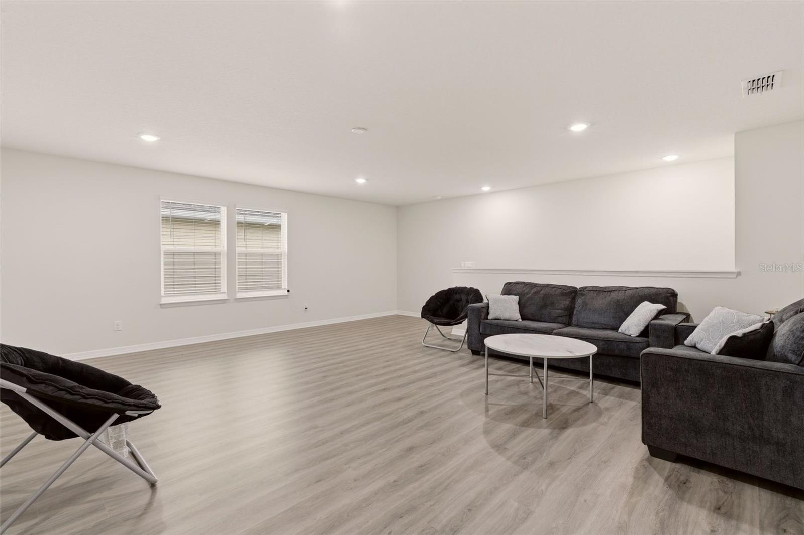 Image 28 of 34 For 4120 Rainfall Place