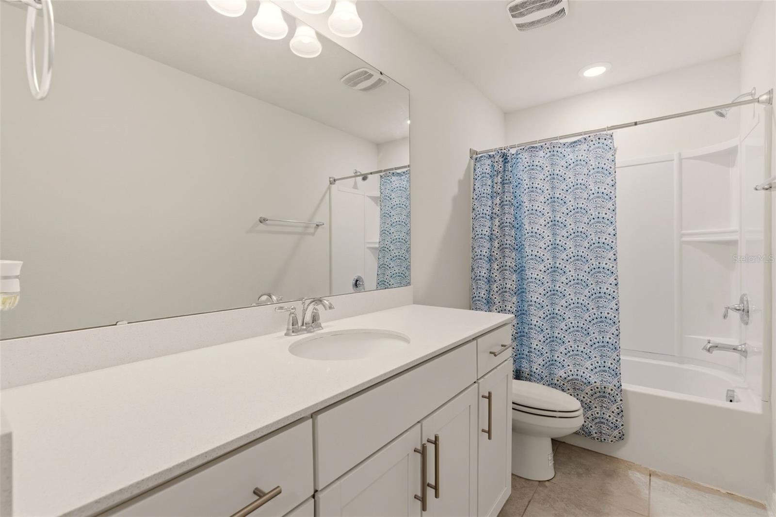 Image 32 of 34 For 4120 Rainfall Place