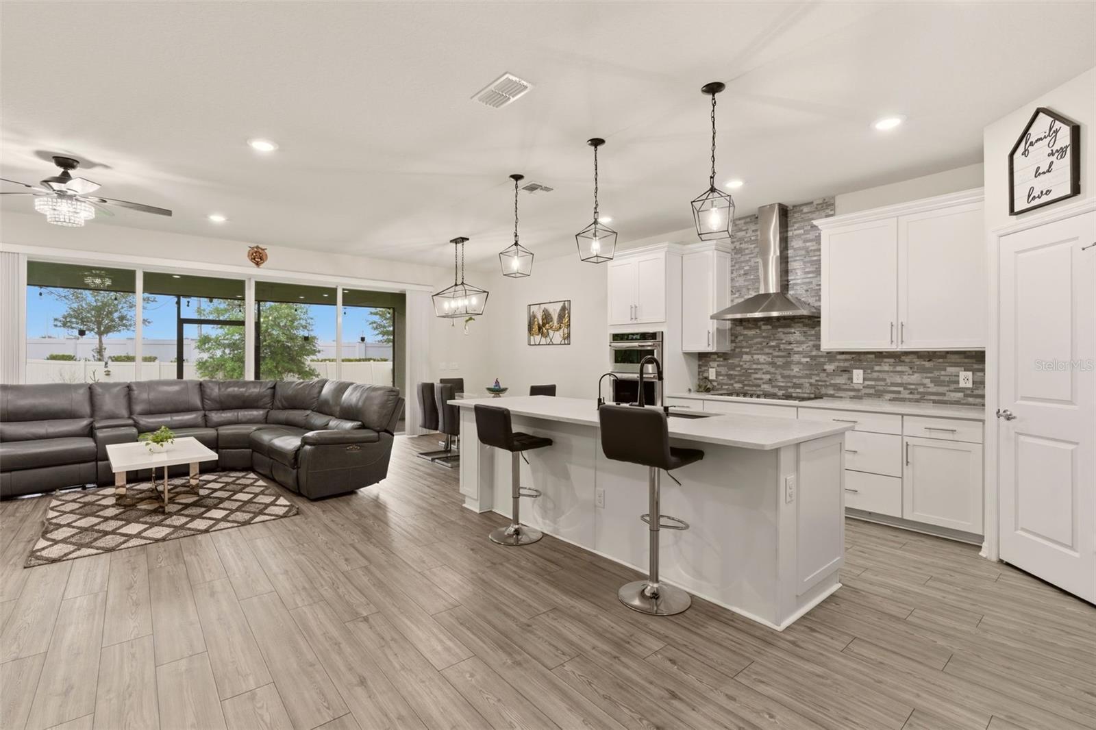 Image 7 of 34 For 4120 Rainfall Place