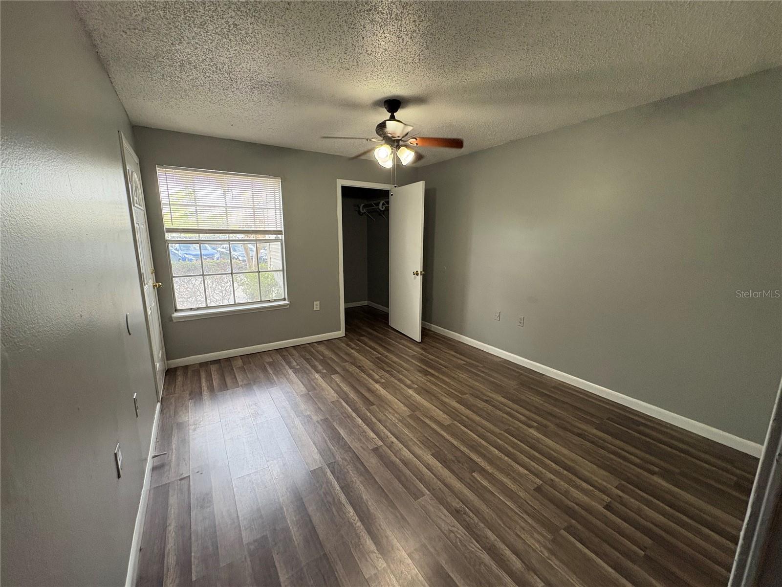 Image 5 of 12 For 1956 Lake Atriums Circle 148