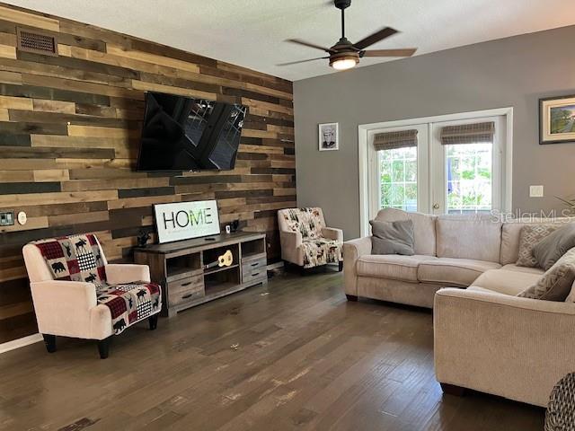 Image 3 of 35 For 14202 Nell Drive