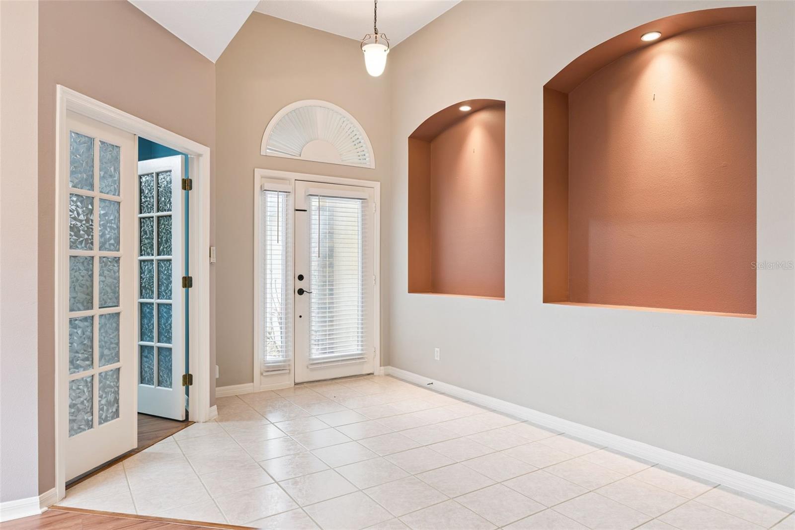 Image 5 of 37 For 2221 Cypress Trace Circle