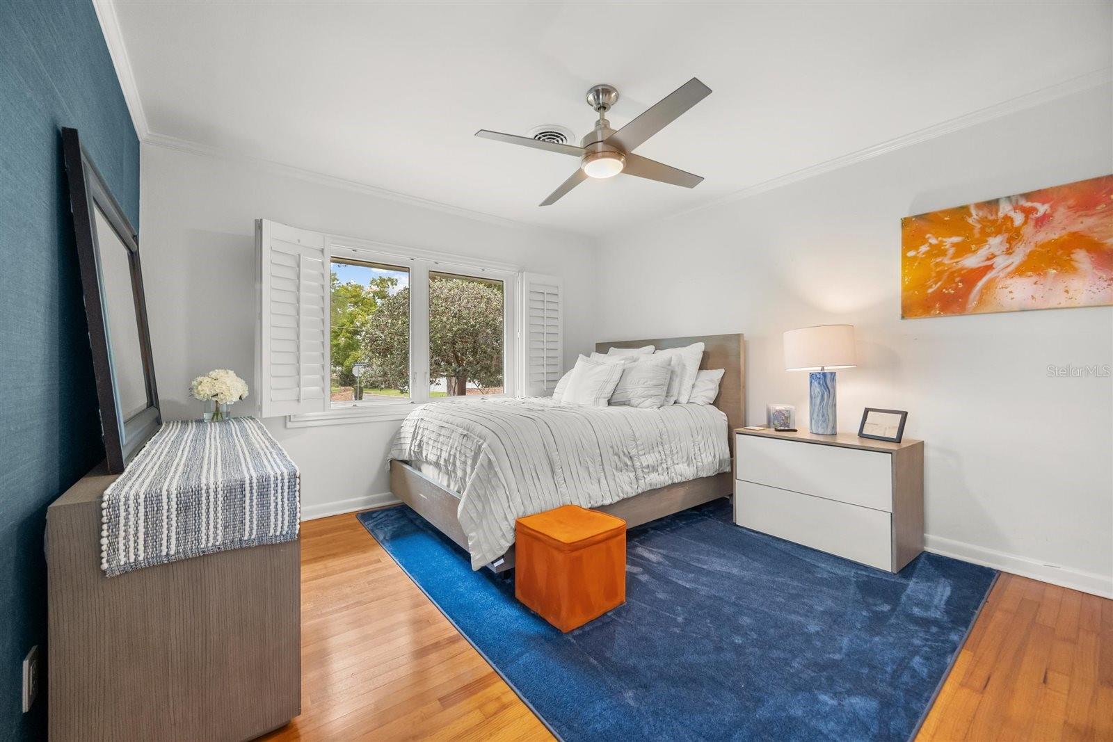 Listing photo id 21 for 800 Juanita Rael