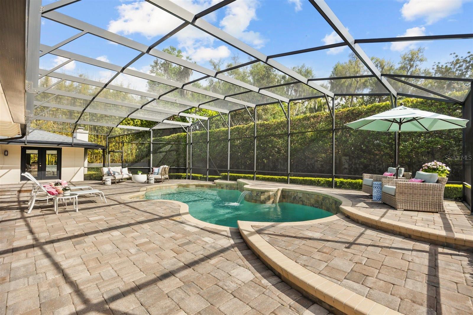 Listing photo id 29 for 800 Juanita Rael