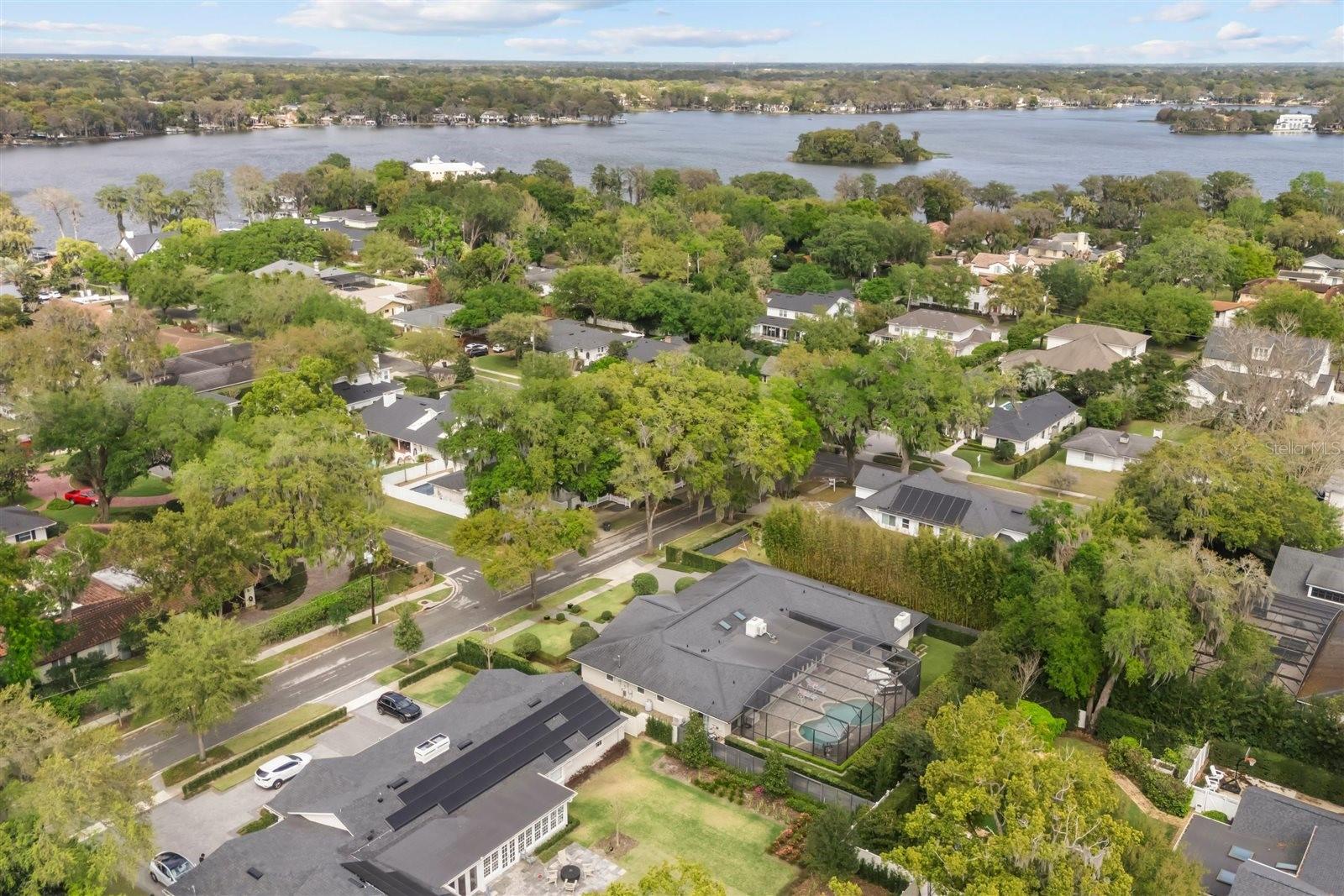 Listing photo id 35 for 800 Juanita Rael