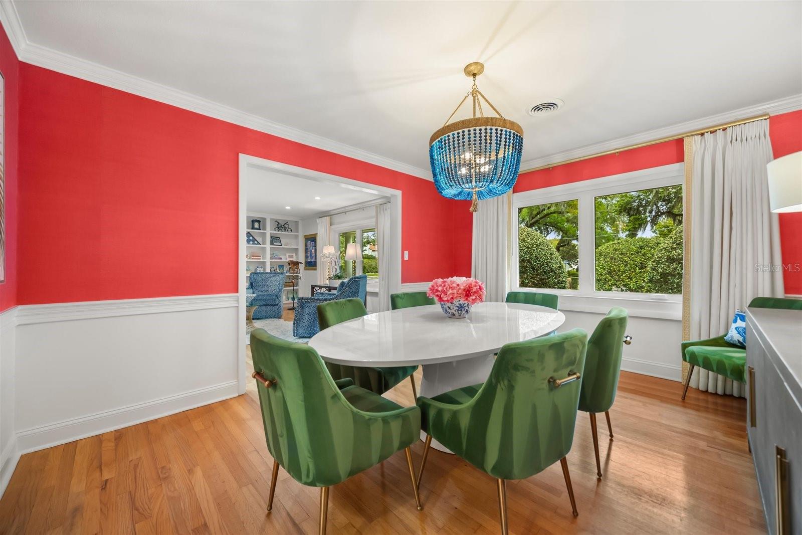 Listing photo id 7 for 800 Juanita Rael