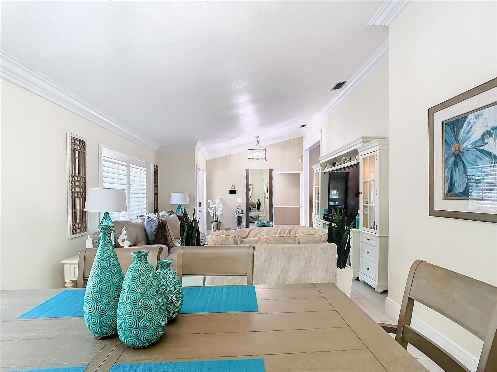 Image 15 of 93 For 8707 Fernwicke Court