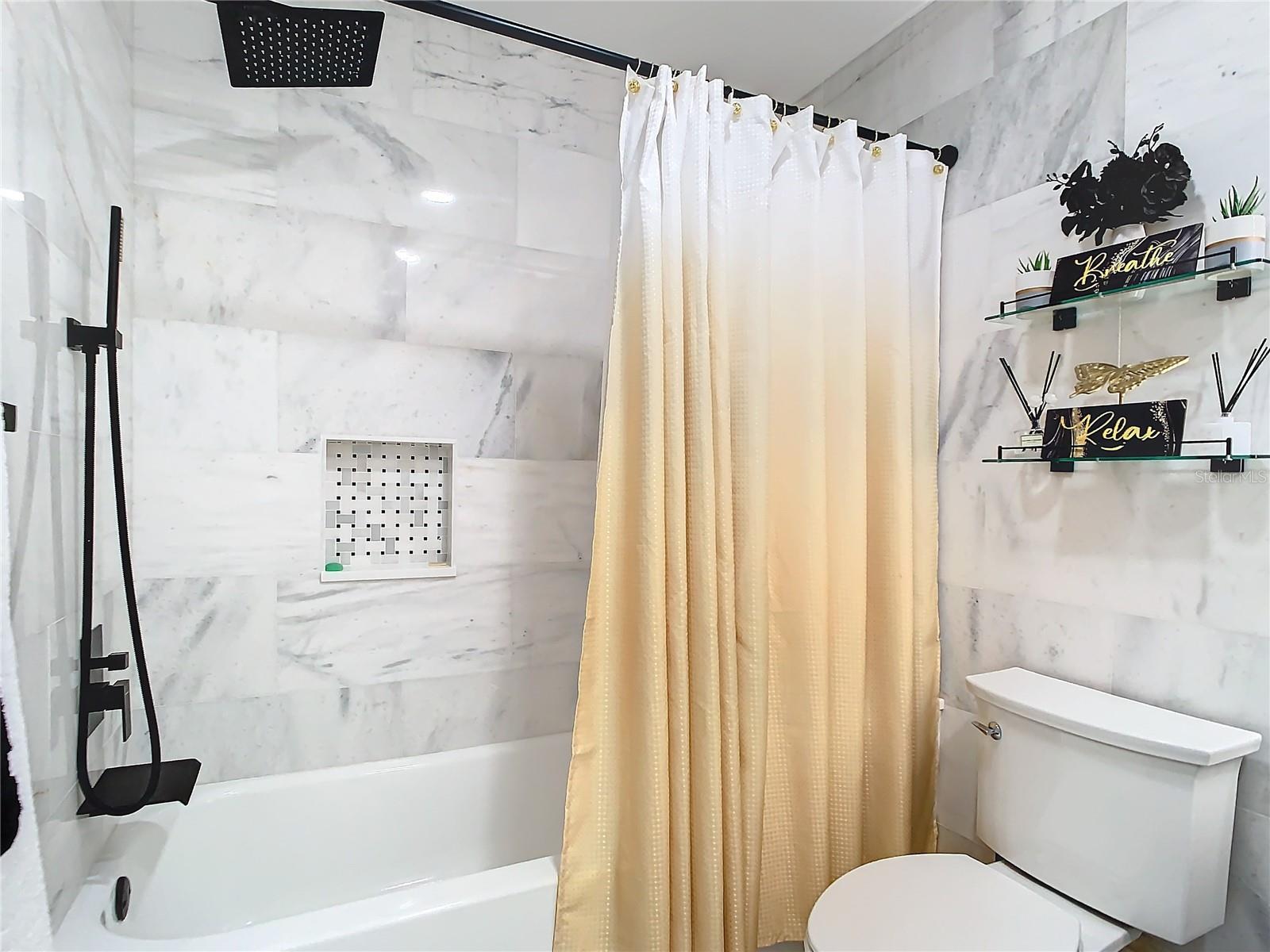 Image 60 of 93 For 8707 Fernwicke Court