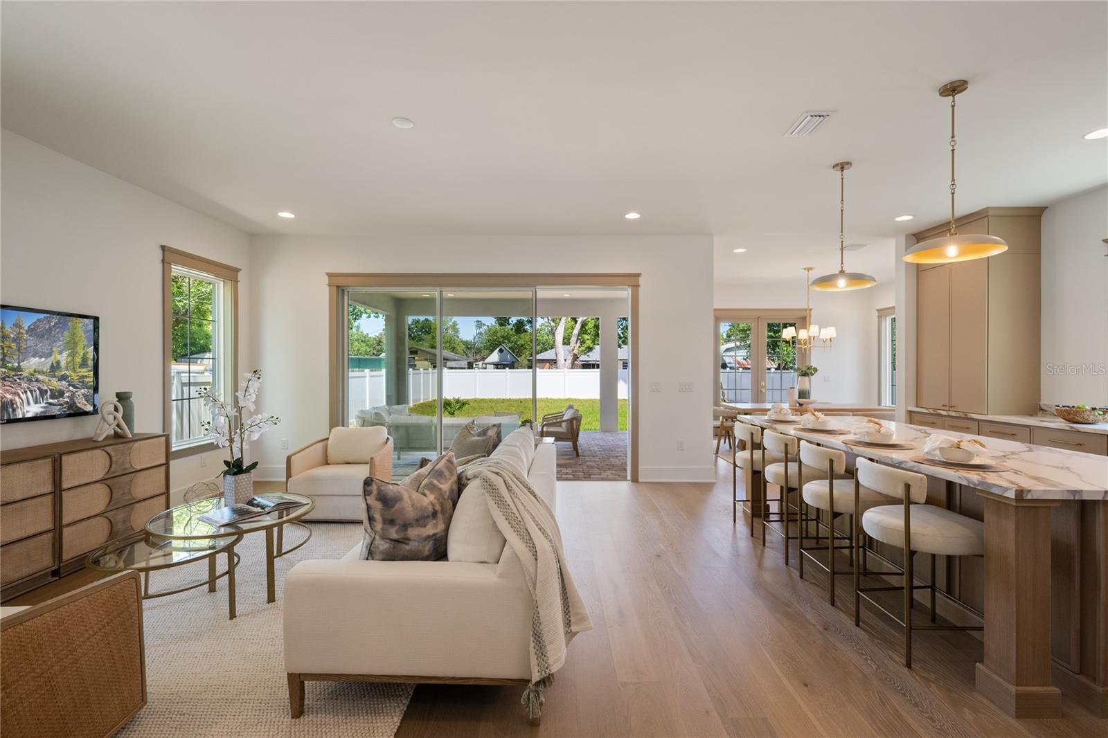 Image 10 of 38 For 1807 Magnolia Avenue