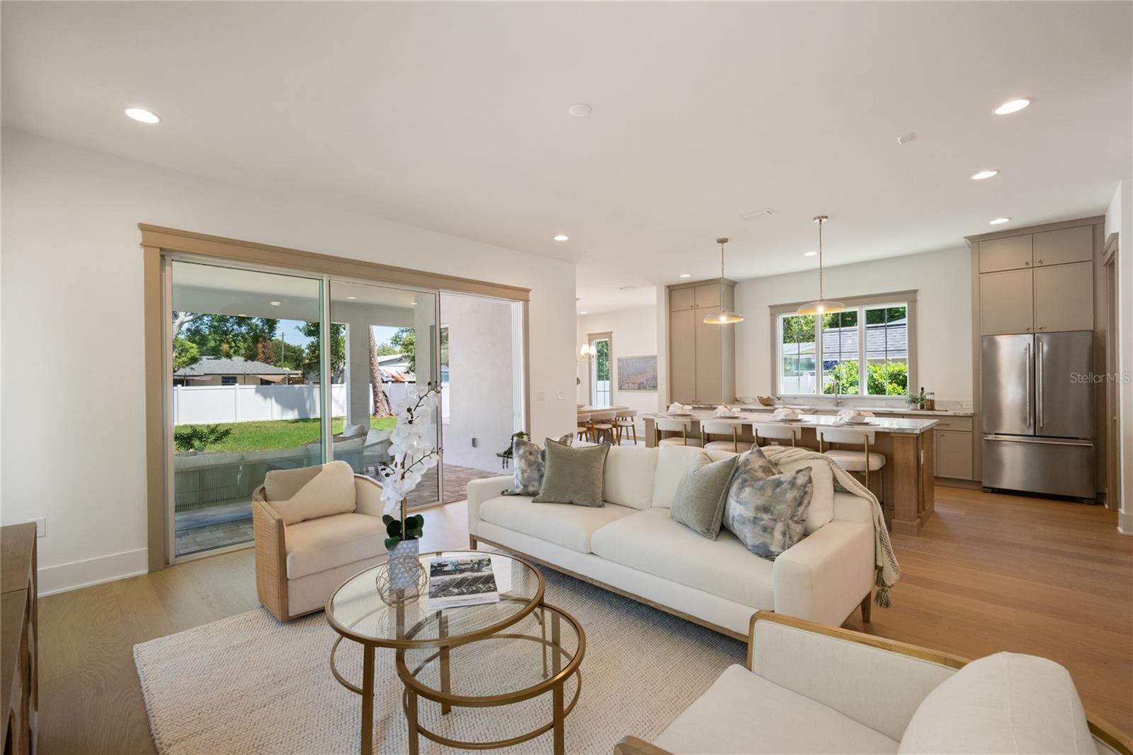 Image 14 of 38 For 1807 Magnolia Avenue