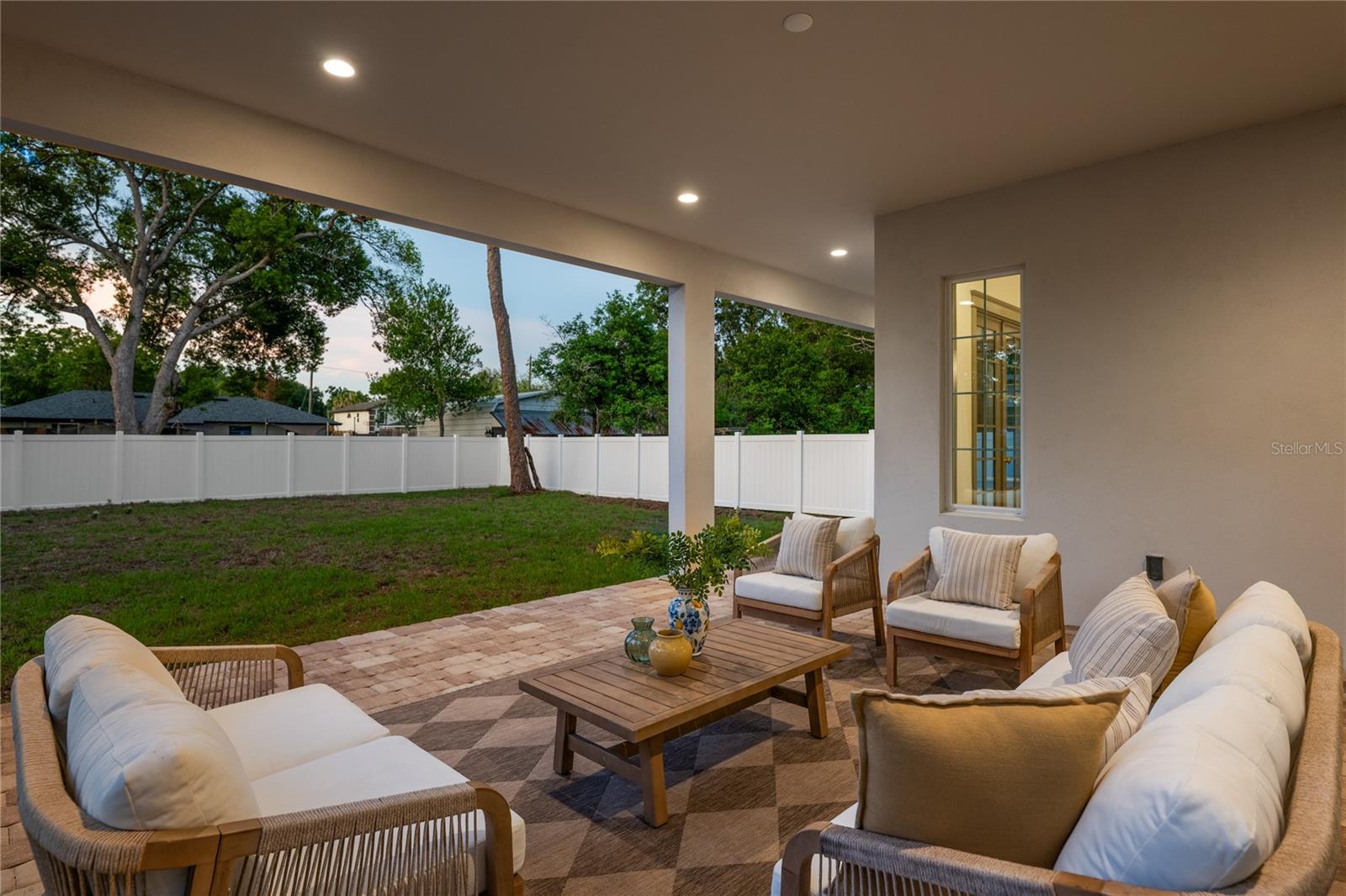 Image 34 of 38 For 1807 Magnolia Avenue