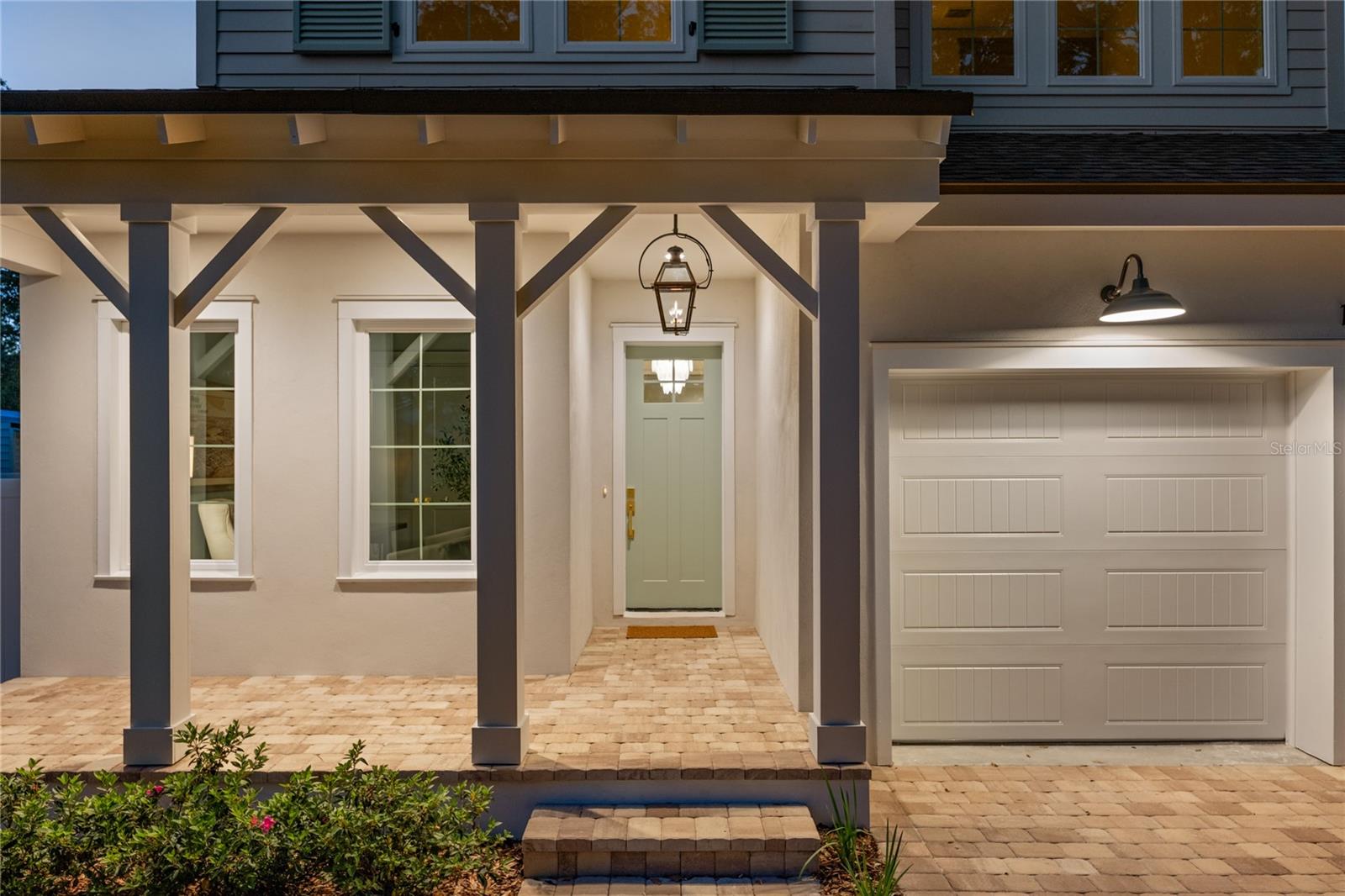 Image 5 of 38 For 1807 Magnolia Avenue