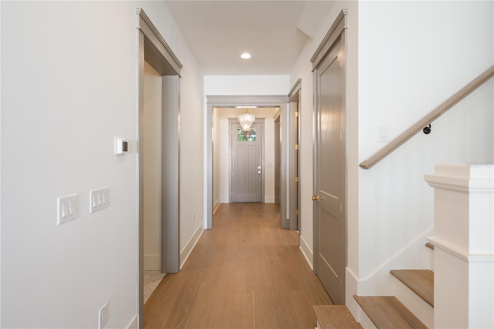 Image 6 of 38 For 1807 Magnolia Avenue