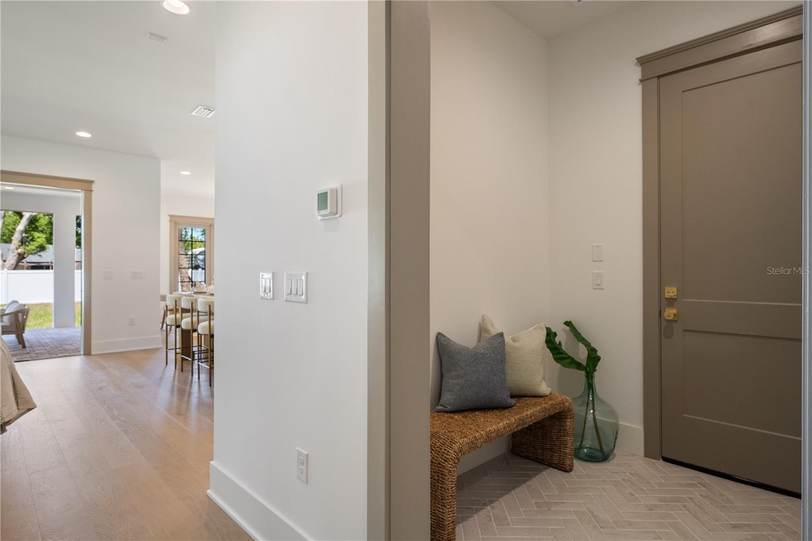 Image 9 of 38 For 1807 Magnolia Avenue