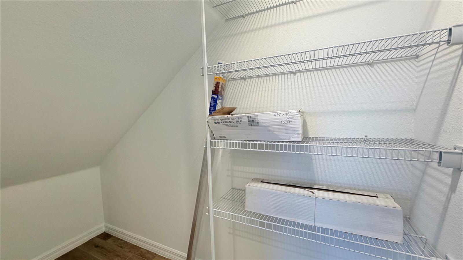 Image 13 of 29 For 11523 Harborview Street